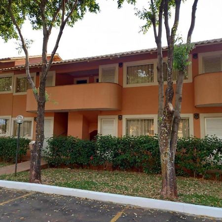 Diroma Fiori Apartment Калдас Новас Екстериор снимка